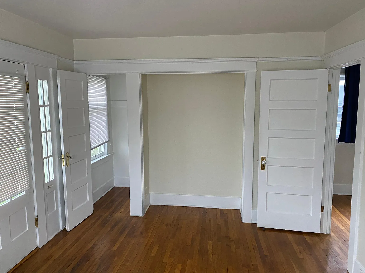 1 bed, 564 sqft, $2,690 — Photo 3