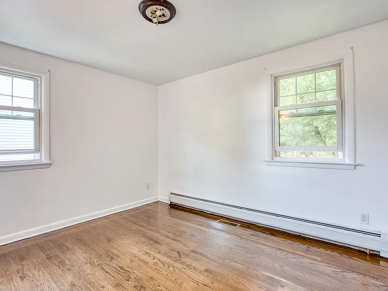 171 Newell Ave — Photo 26