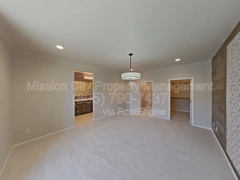 6600 Calle Koral — Photo 24
