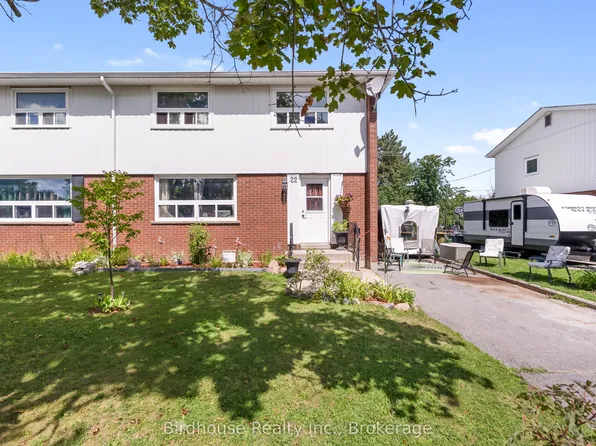 22 Northlin Park Rd, Kawartha Lakes, ON K9V 4P3