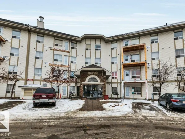 320 Clareview Station Dr NW #2105, Edmonton, AB T5Y 0E5