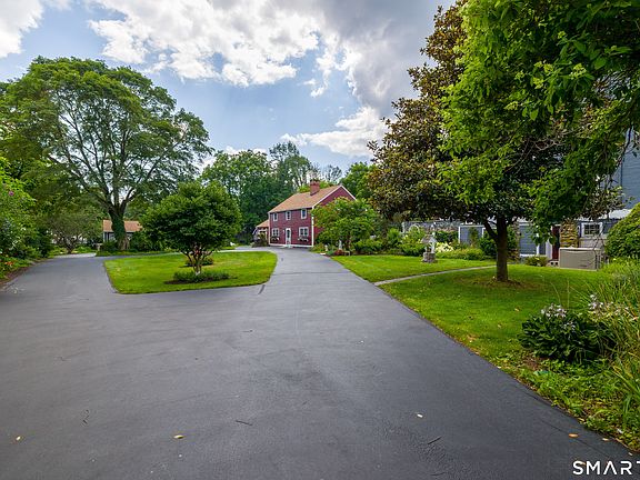 3rd image of 17 Quaddick Road