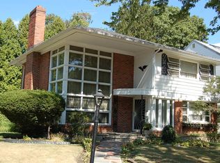 107 Hansbury Ave, Newark, NJ 07112