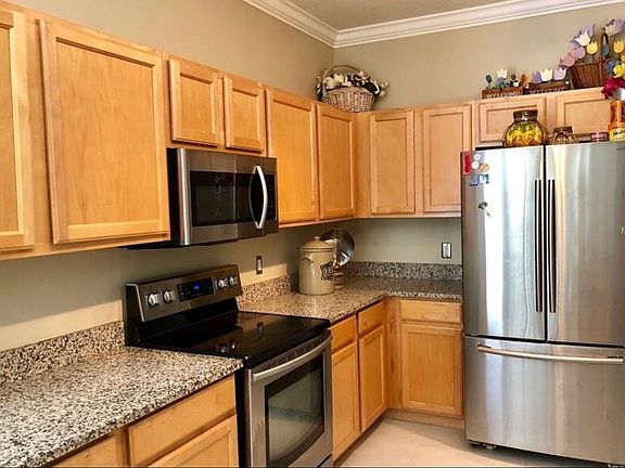 3rd image of 2737 Bellewater Pl