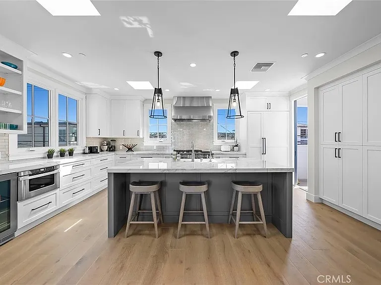 309 Crest Dr — Photo 6