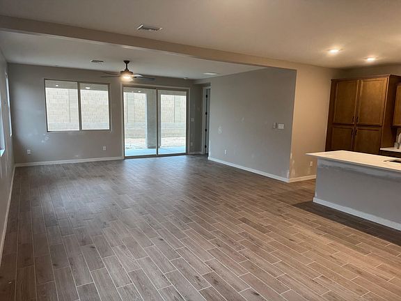 4th image of 7656 E 35th St