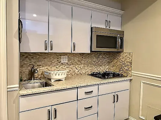 Rented by Compass | media 2