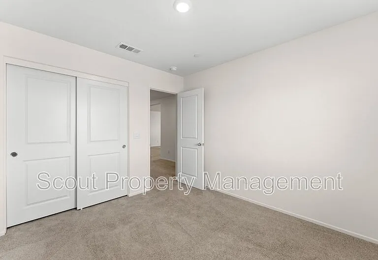 28841 Cutlass St — Photo 18