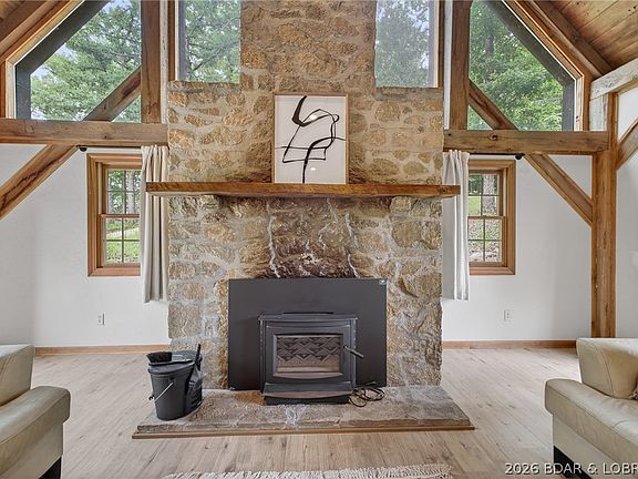 4th image of 623 Timber Ridge Rd