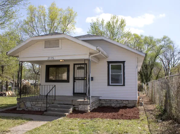 2115 E 59th St, Kansas City, MO 64130