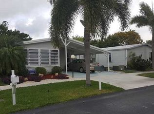 6587 NW 37th Ave, Pompano Beach, FL 33073