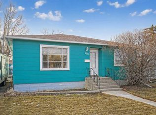 1411 N 20th Ave NW, Calgary, AB T2M 1G6