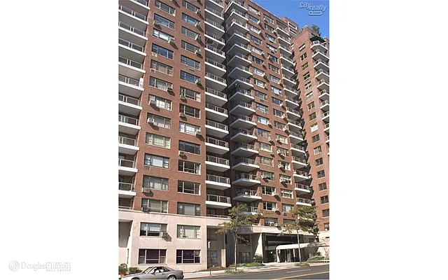 Sold by Douglas Elliman | media 29