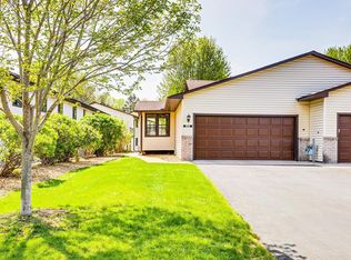 8618 134th St W, Apple Valley, MN 55124