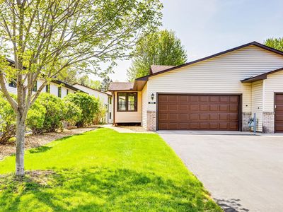 8618 134th St W, Apple Valley, MN, 55124