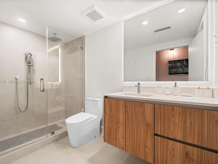 101 Crandon Blvd #371 — Photo 20