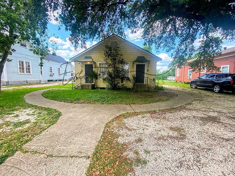 709 Pryce St #A — Photo 9