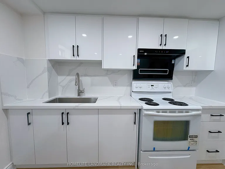 78 Miramar Dr #BASEMENT — Photo 5