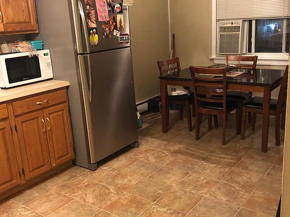 4th image of 263 Crandon Blvd
