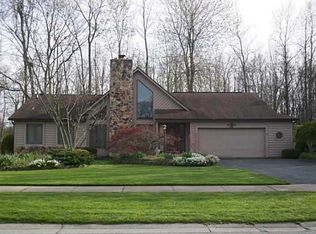 170 Brush Creek Dr, Rochester, NY 14612