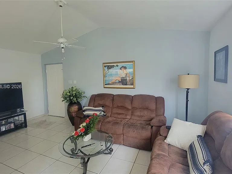 15320 SW 106th Ter #1115 — Photo 11
