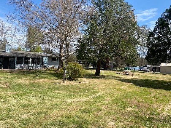 2nd image of 18445 Siesta Dr