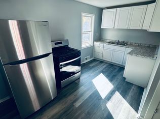 26 Seaman Cir, Manchester, CT 06040