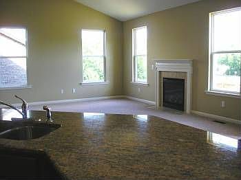 2nd image of 4512 Sawmill Pl