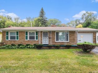 3526 Evergreen Pkwy, Flint, MI 48503