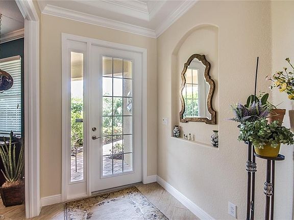 4th image of 9422 La Bianco St