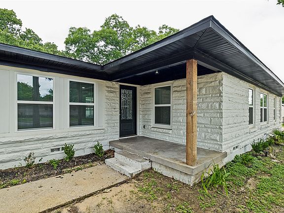4th image of 1428 Hawley Ln