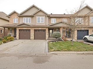 84 Periwinkle Dr, Hamilton, ON L0R 1P0