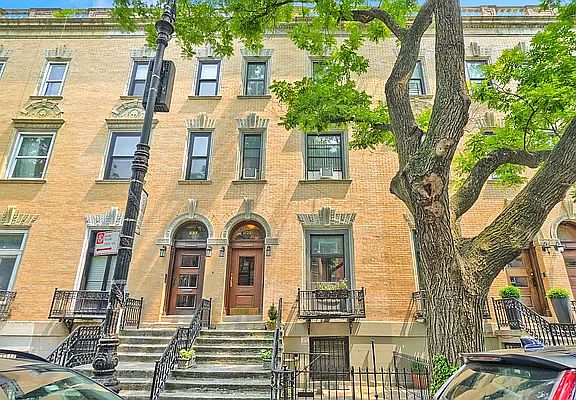 2nd image of 235 W 138th St #1