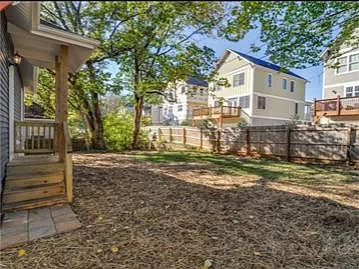 414 Katonah Ave — Photo 7