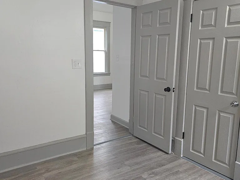 3912 Sheridan Rd #1 — Photo 15