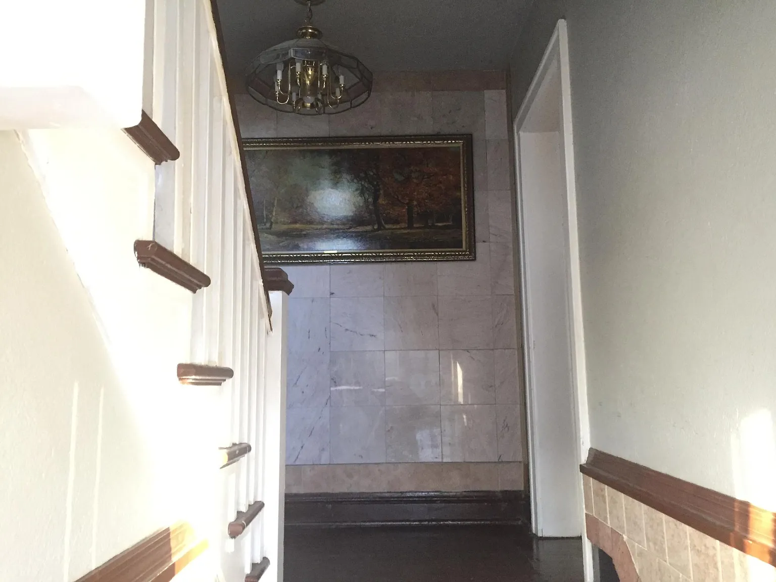 7287 Delmar Blvd — Photo 2