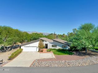 6807 E Calle Luciente, Tucson, AZ 85715