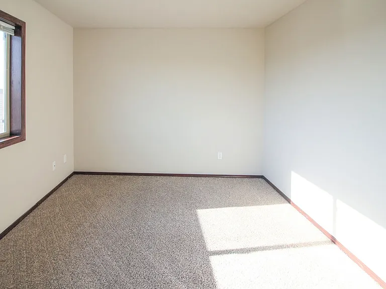 Tanner Court Estates -3 bed units townhouses in Tea, SD! - No available units until August 1, 2026 — Photo 74