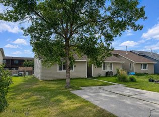 911 Jeanette Pl APT D, Belgrade, MT 59714