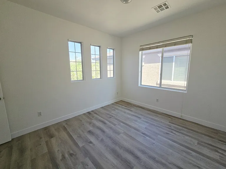 8237 Brilliant Pompon Pl — Photo 6