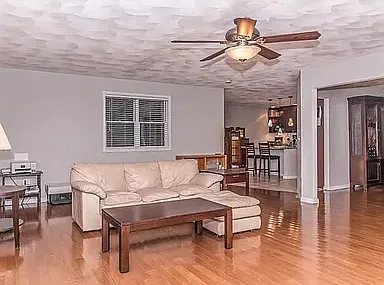 390 Tiona Rd — Photo 17
