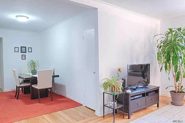 Sold by Charles Rutenberg Realty, Inc. | media 6