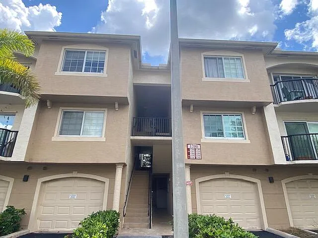 1700 Crestwood Ct #1708