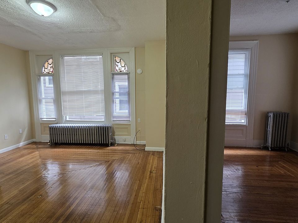 2nd image of 104 Sherman Ave #C