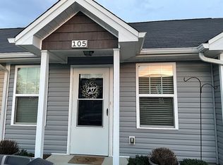 105 S Canyon Ridge Dr, Mount Holly, NC 28120