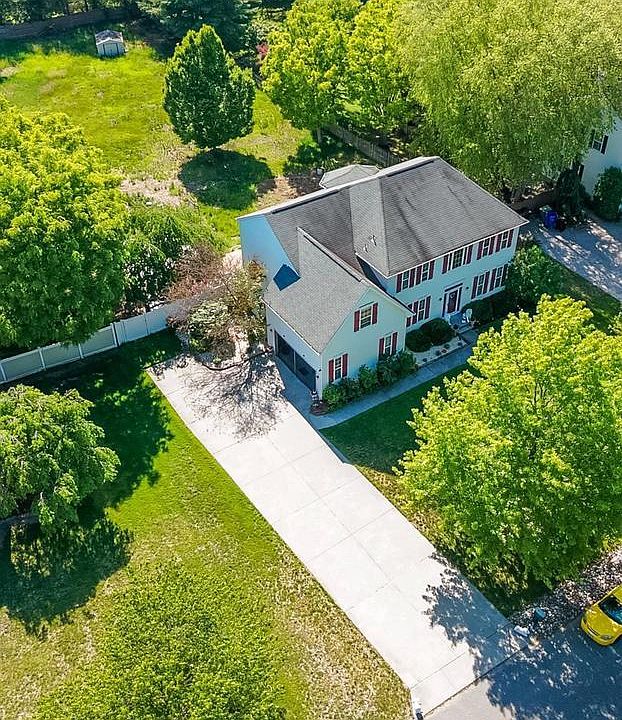 1st image of 3 Mackenzie Ct