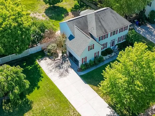 3 Mackenzie Ct, Sewell, NJ 08080