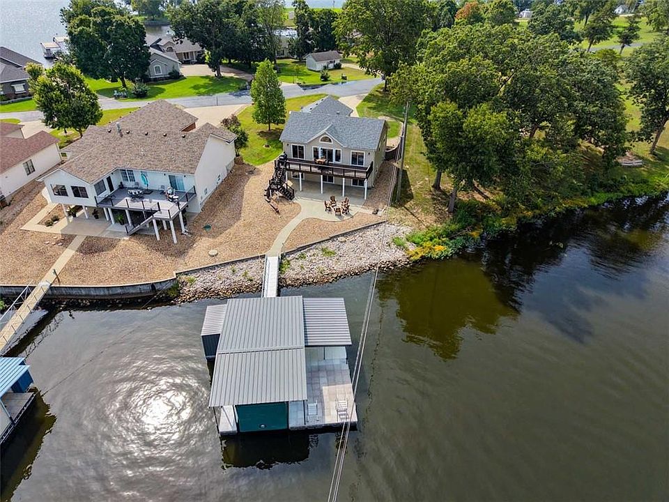 1st image of 129 Drake Ln