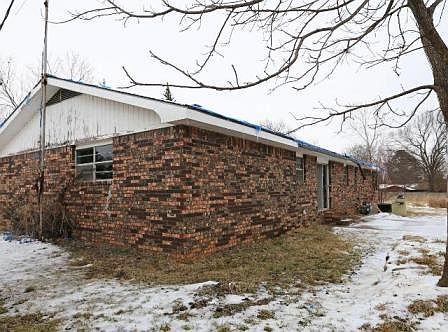 2nd image of 23735 Woodruff Cir