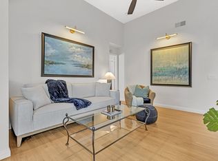 2336 Elden Ave #1, Costa Mesa, CA 92627